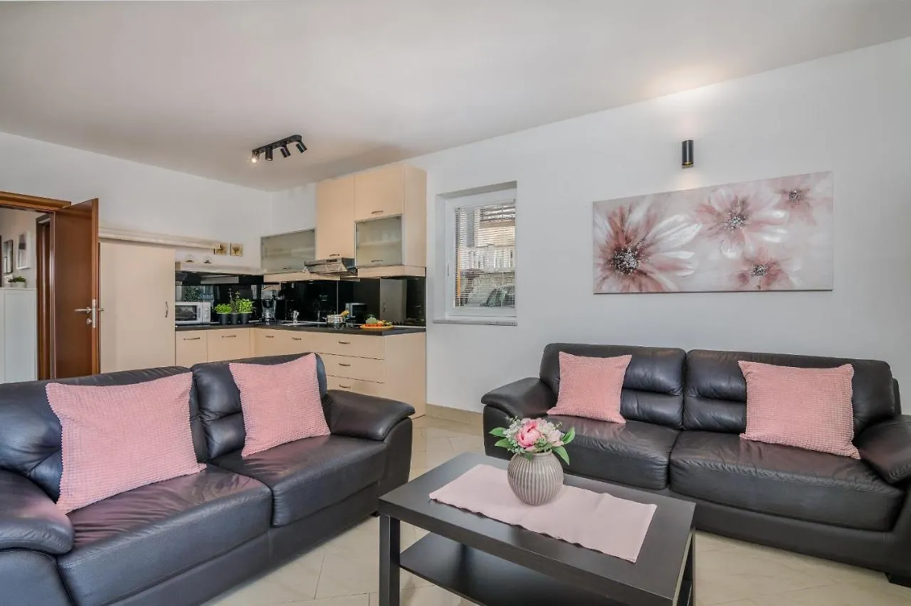 Villa Ada Malinska Apartmán
